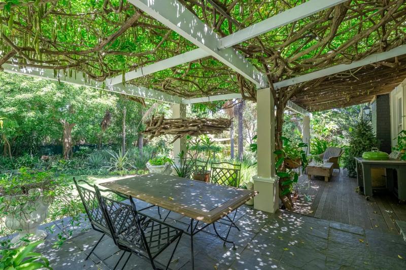 7 Bedroom Property for Sale in Somerset West Western Cape